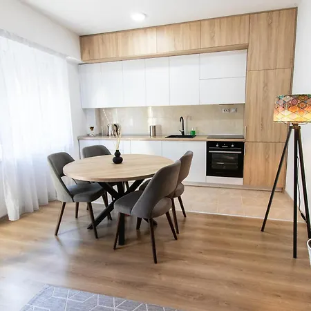 Sani Lux Apartment Vodno